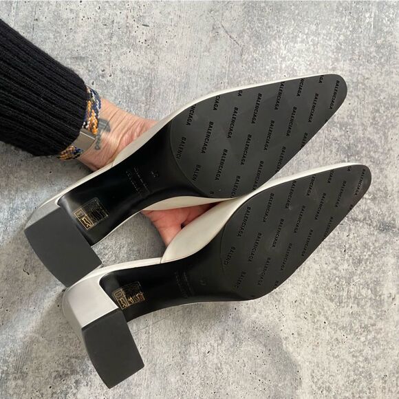 Balenciaga White Leather Mules 40 - Picture 2 of 5